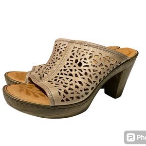 Born Wool Taupe Kismet Leather Block Open Toe Platform Heel Women's Size 10/42